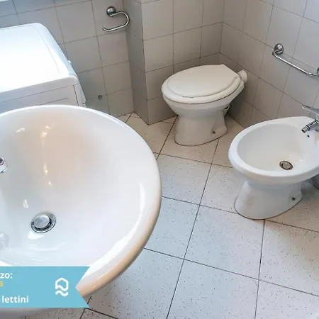 Se003 - Senigallia, Bilocale Sul Mare Con *